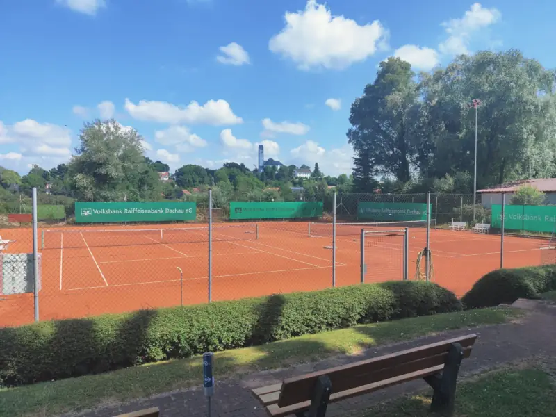 Tennisplatz-Mobil